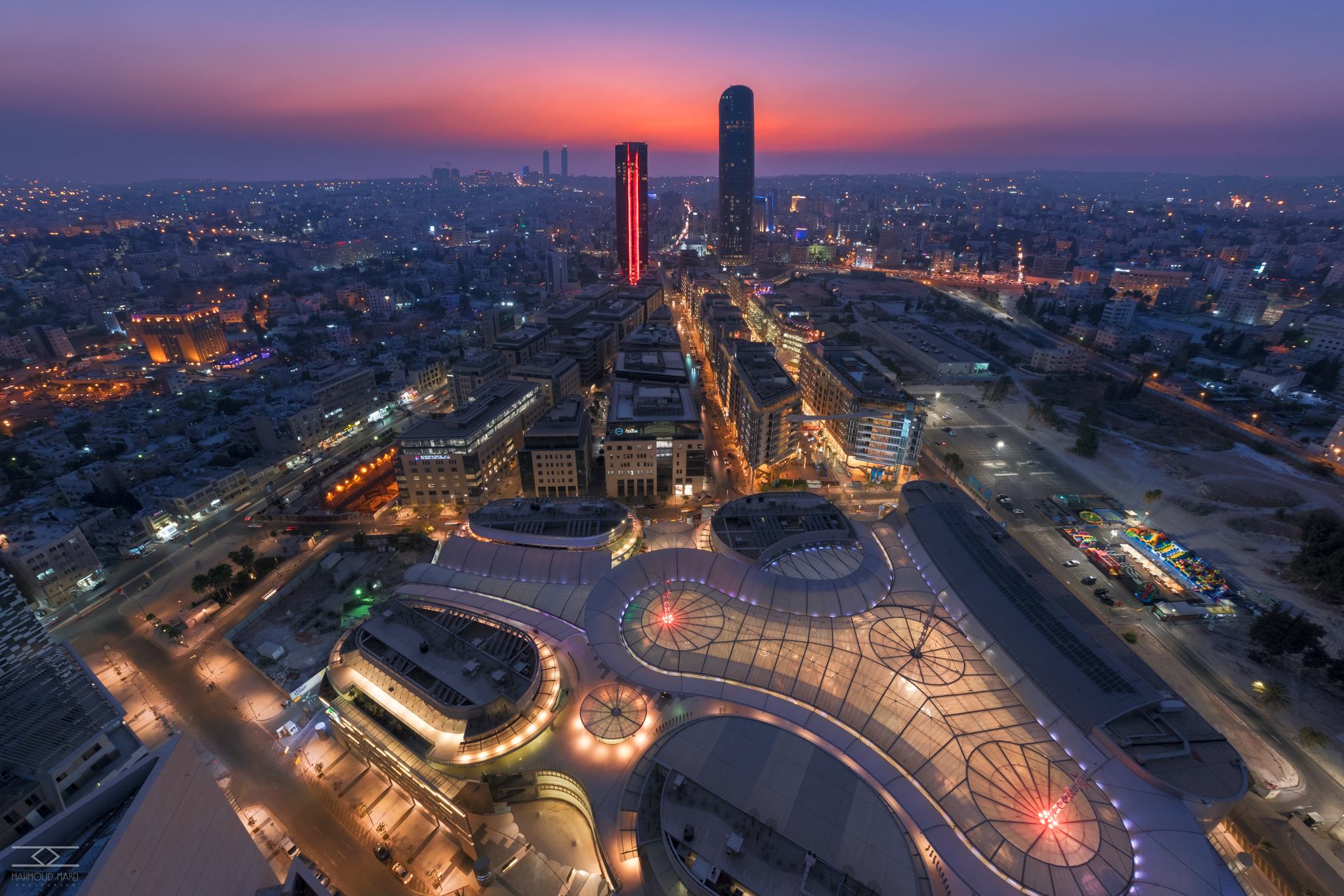 Boulevard Areas, modern and vibrant lifestyle districts in Amman with wide walkways, stylish cafés, international restaurants, and boutique shops.